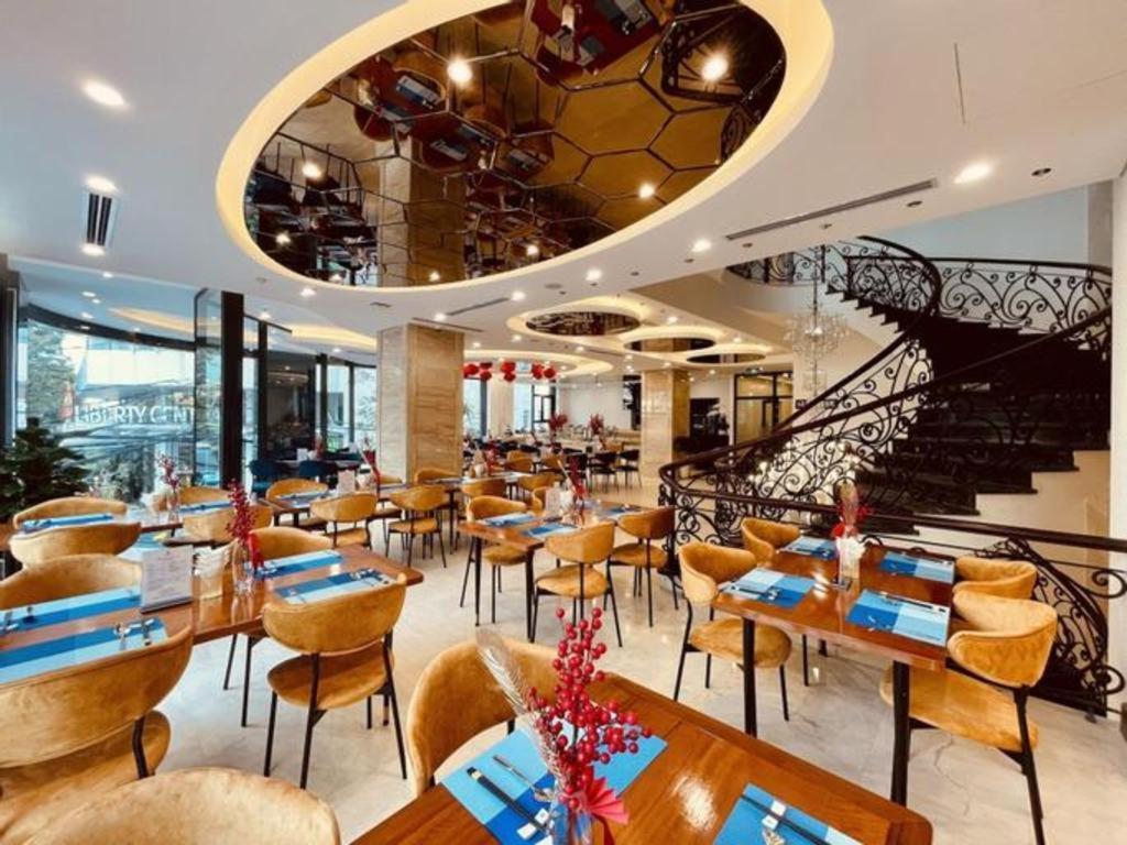 Legendsea Hotel Nha Trang Exterior photo