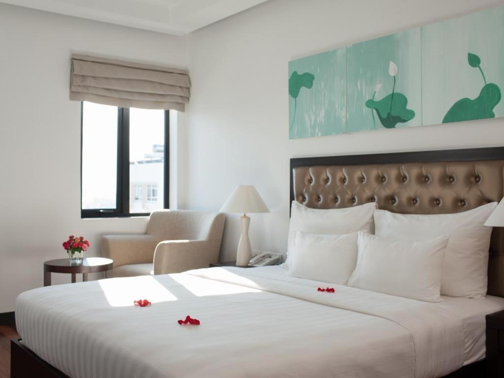 Legendsea Hotel Nha Trang Exterior photo