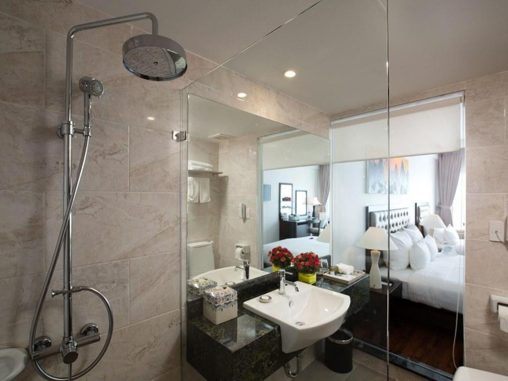 Legendsea Hotel Nha Trang Exterior photo