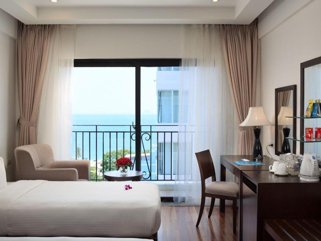 Legendsea Hotel Nha Trang Exterior photo